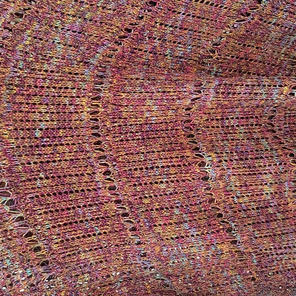 Sweater - Picture 4 of 4